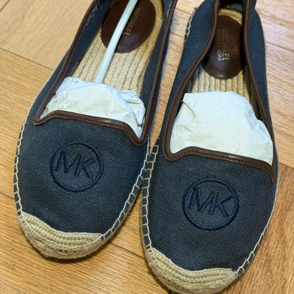 Michael Kors Women’s Navy Blue Espadrilles – Size 8.5